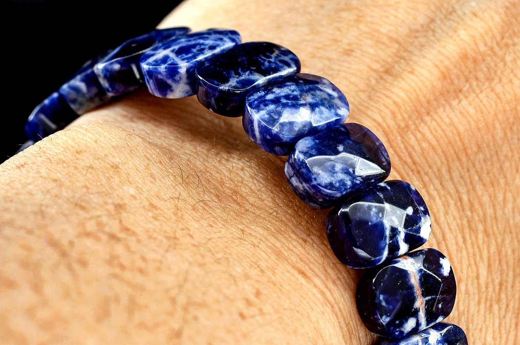 Φυσική Σοδαλίτης πρώτης ποιότητας ελαστικό βραχιόλι - Ύψος: 14 mm - Πλάτος: 9 mm- 27 g #3.2