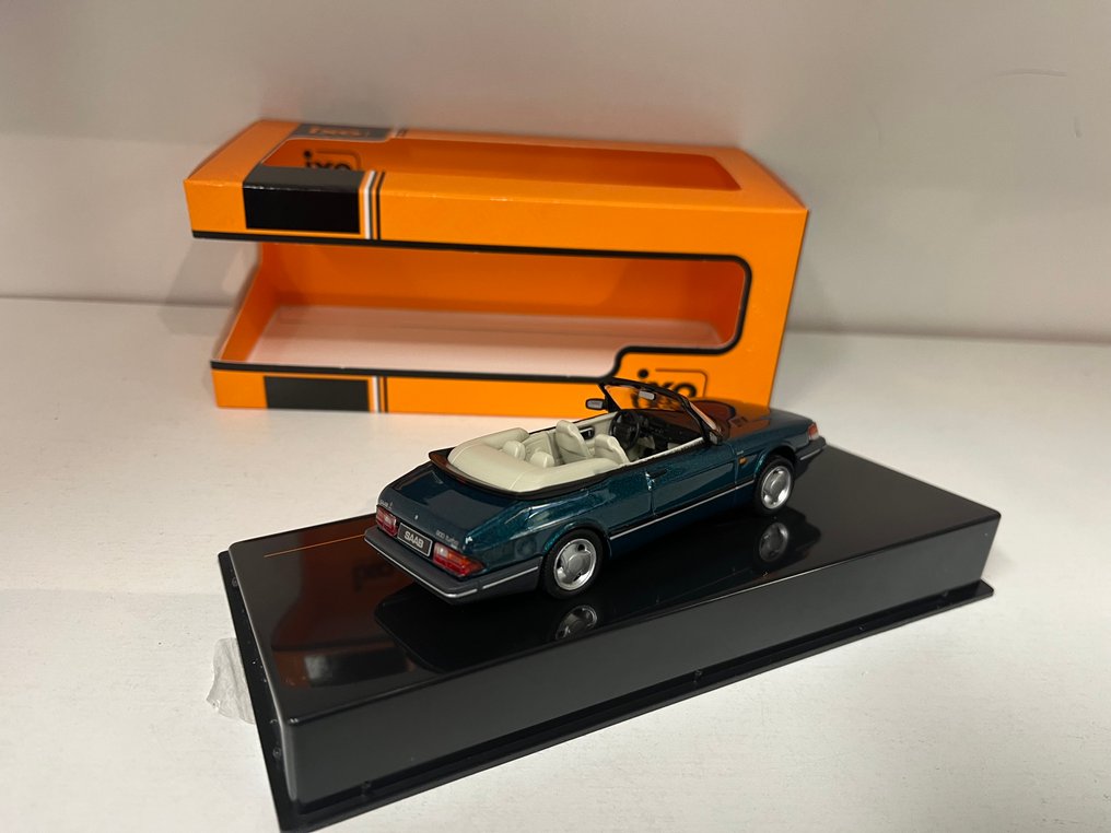 IXO 1:43 - Model samochodu - Saab 900 Cabriolet - 1991 #3.2