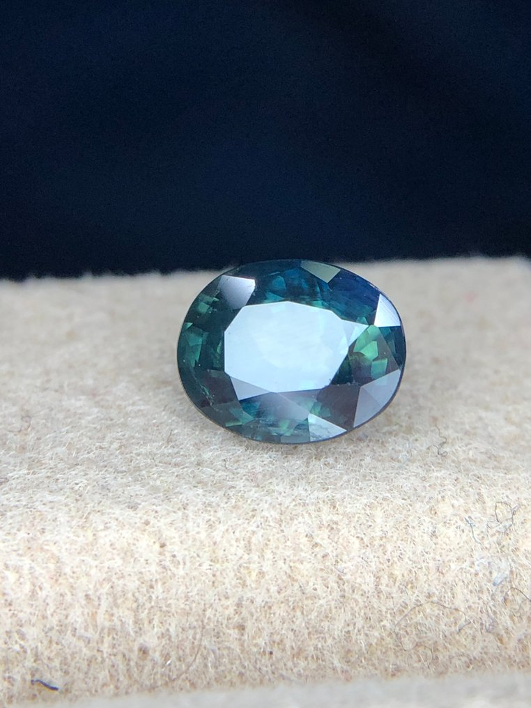 沒有保留價 - 1 pcs  藍色, 綠色 藍寶石  - 1.25 ct - 國際有色寶石協會 (ICA GemLab) - 令人惊叹的作品#70 #3.2