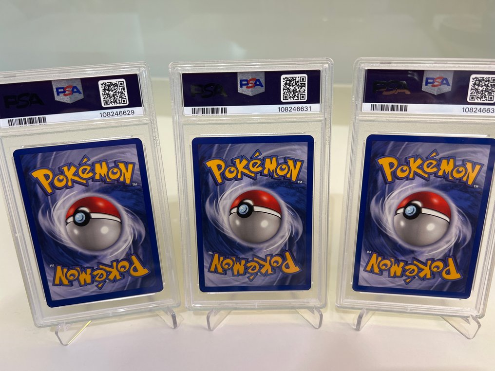 Pokémon - 3 Graded card - PSA 9 - WOTC #2.1