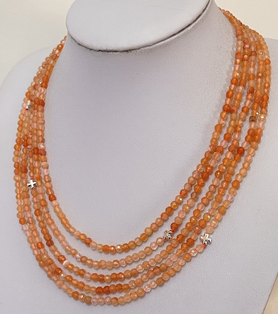 Φυσική Αγκάτη Πορτοκαλί από τη Βραζιλία με τετράγωνο ημιπολύτιμο λίθο Hematite. Προστάτης των Αγίων. - Κολιέ - Με ασήμι 925 Cierra. #1.0