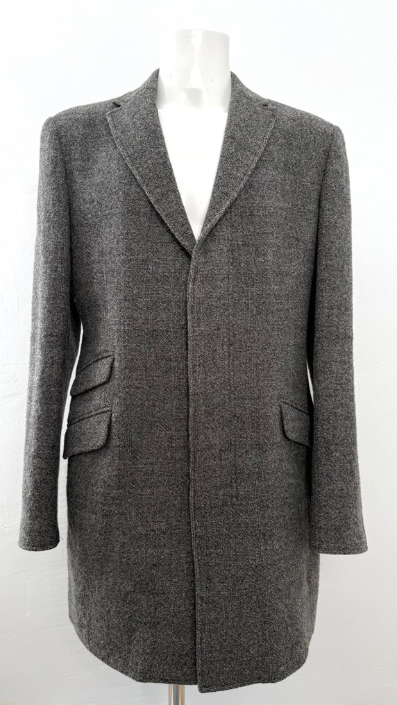 Dolce & Gabbana - Mantel #1.0