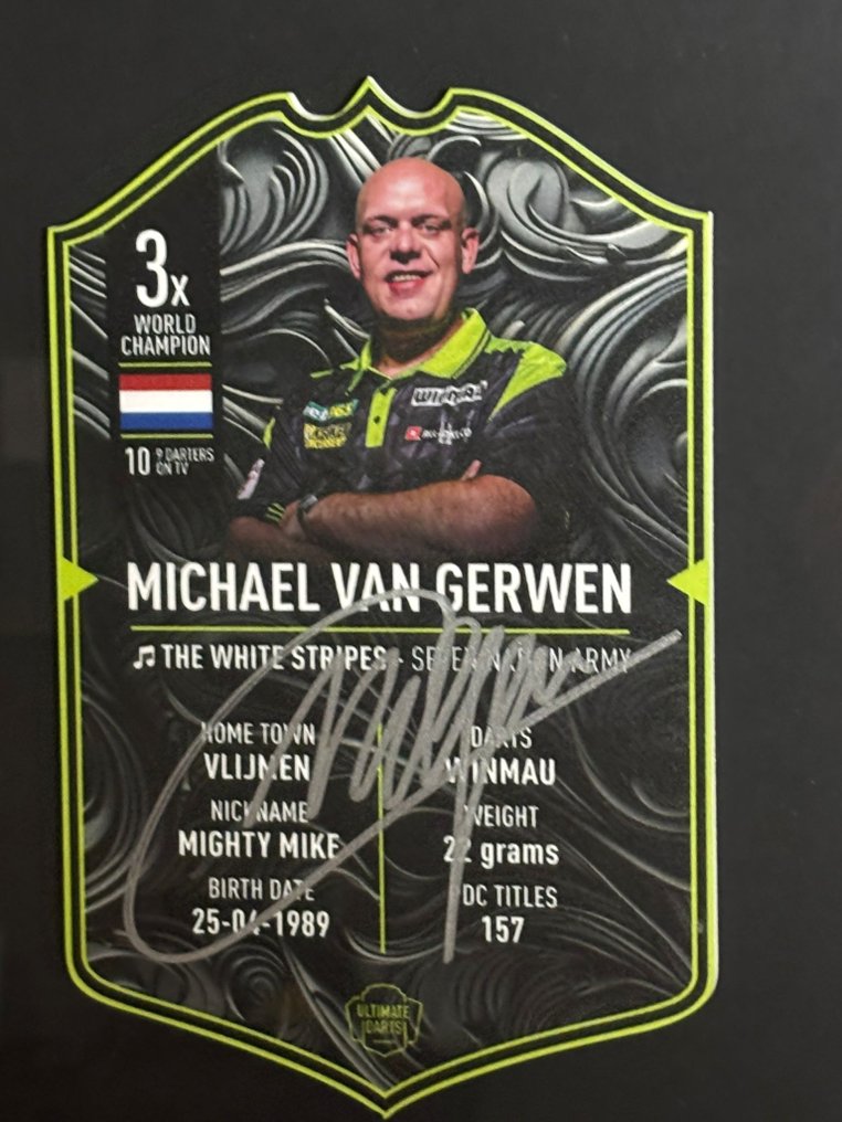 PDC World Darts Championship - Michael van Gerwen - 签名终极卡 - 装裱拼贴画 - 无 rp 价格！！  #4.3