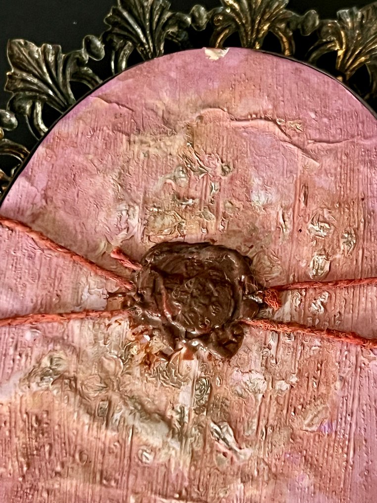  Λειψανοθήκη - Ορείχαλκος - 1700-1750 - Εννέα λείψανα της Πάθης του Χριστού.  #2.1