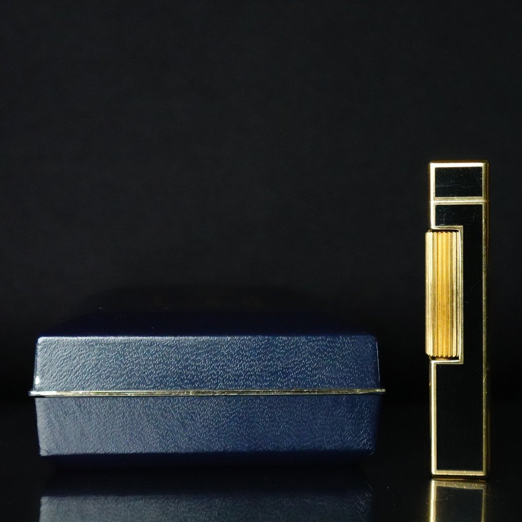 Dunhill - Lacquer Pattern Rollagas Lighter - Ingen mindstepris - Lighter - Forgyldt, Lacquer Black #2.1