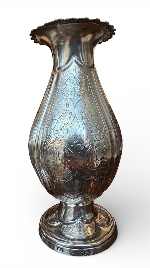 Jarrón (2) - Plata #1.0