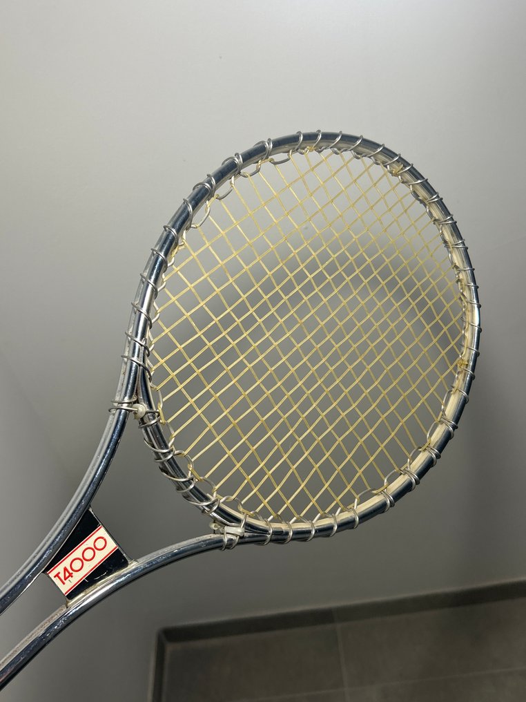 1975 - Raquette de tennis  #2.1