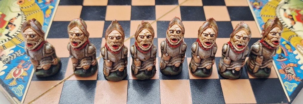 Chess set - Ajedrez Incas Y Españoles - Mud #3.2