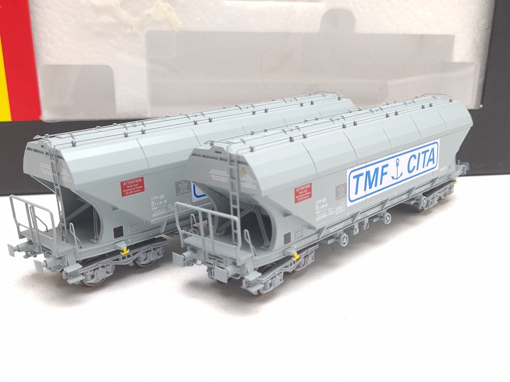 B-Models H0 - 45.303 - Σετ τρένου μοντελισμού μεταφοράς εμπορευμάτων (1) - 2-τεμαχικό σετ graanwagens 'TMF CITA' - NMBS #2.1