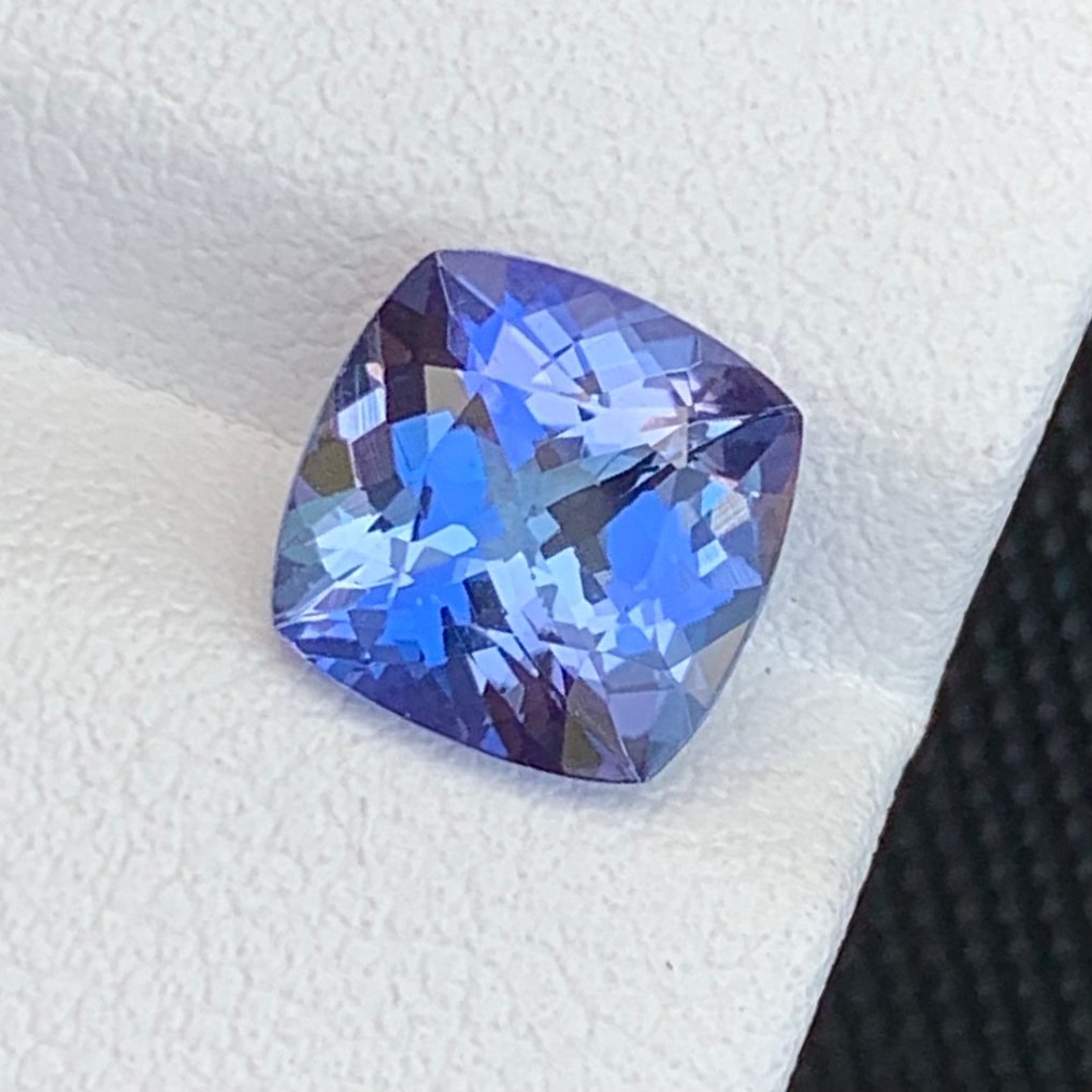 没有保留价 蓝色 坦桑石 - 2.64 ct - 国际有色宝石协会(ICA GemLab) - 天然坦桑石 #3.2