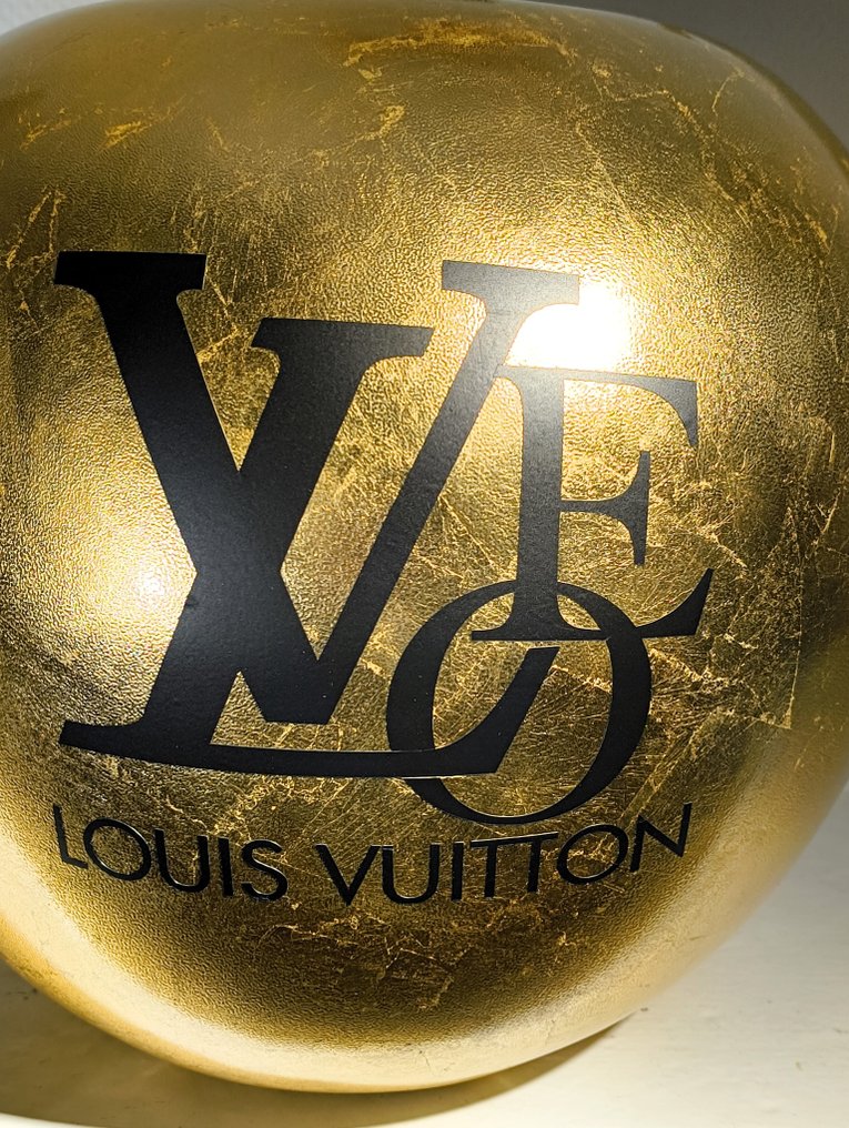 XTC Artist - Pomme LOVE vuitton XXL gold #2.1