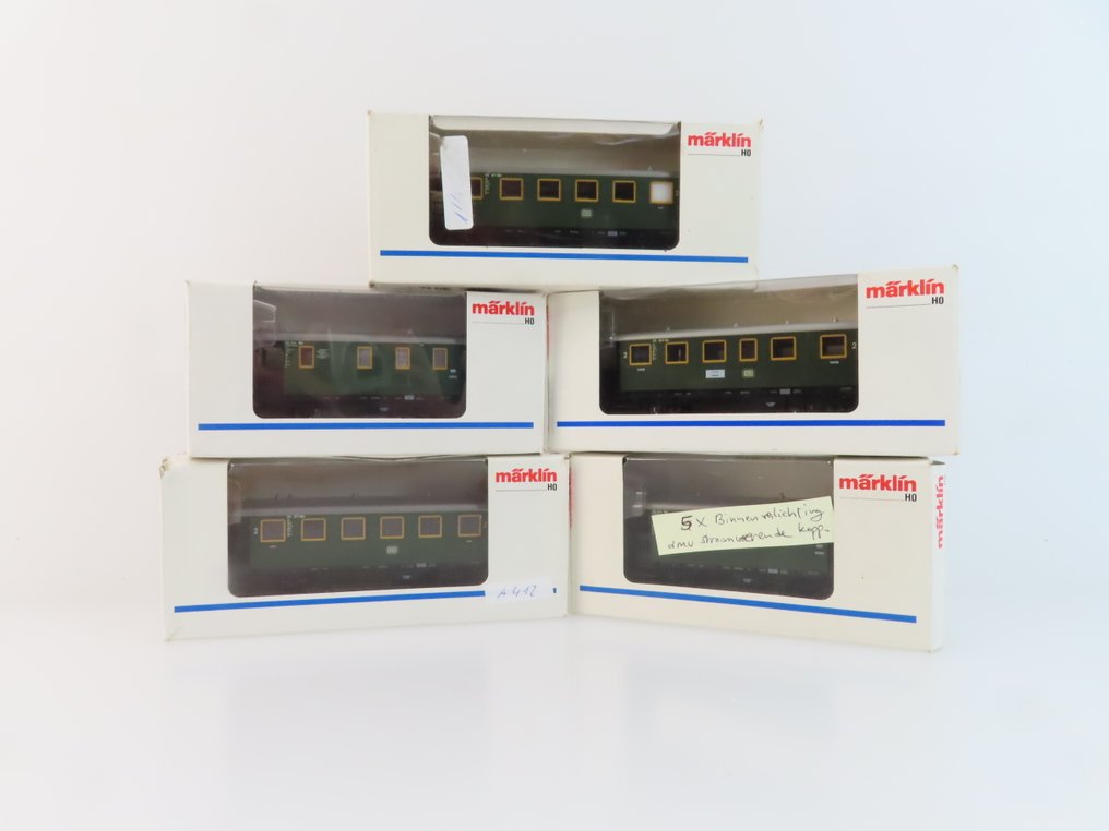 Märklin H0 - 4301/4303/4302 - 模型客運火車 (5) - 5节二等舱客车车厢，包括邮政/行李车厢。 - DB #2.1