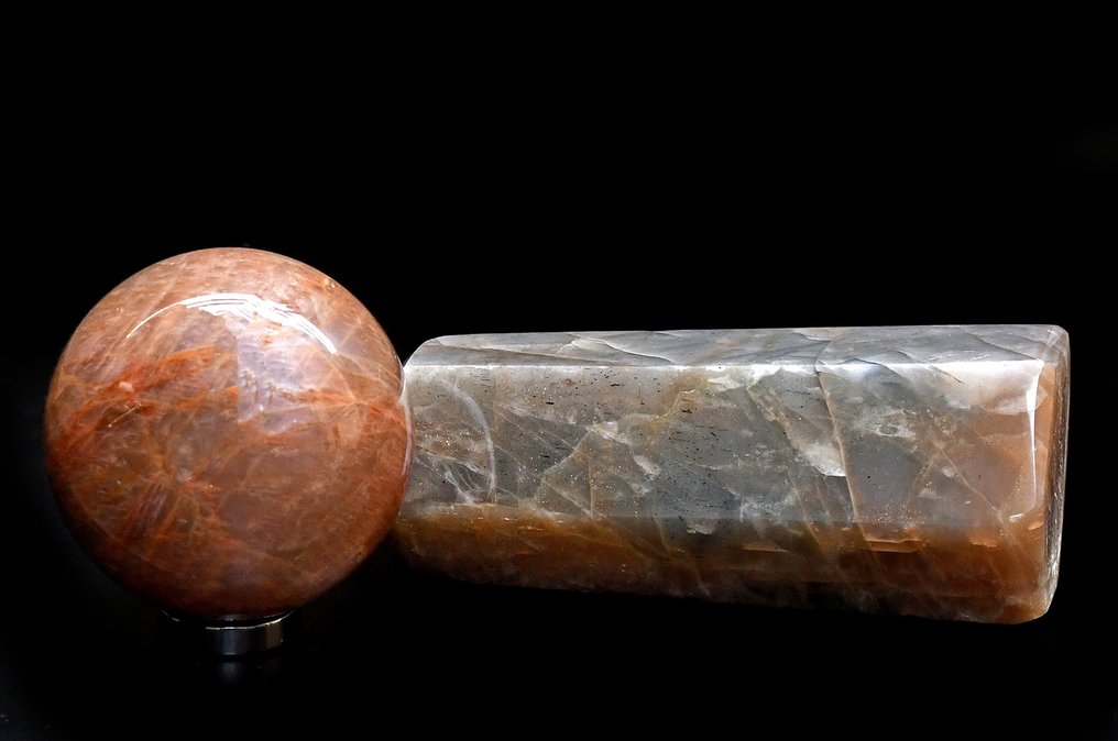 Σφαίρα από ροδάκινο πρώτης ποιότητας Moonstone πύργος με έντονες αστραπές - Ύψος: 12.8 cm - Πλάτος: 4.9 cm- 737 g - (2) #1.0