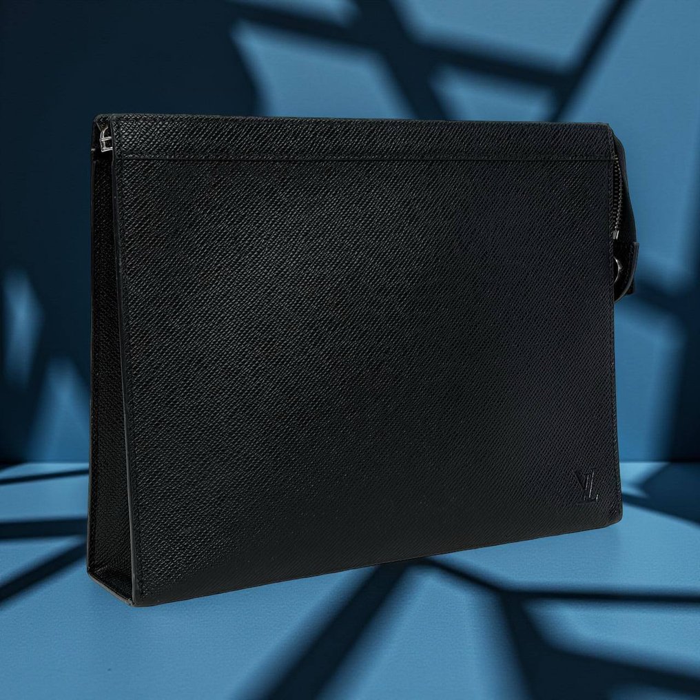 Louis Vuitton - Pochette Voyage MM - Τσάντα #1.0