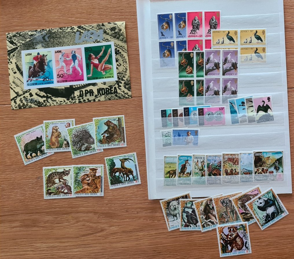 Κόσμος  - Συλλογή γραμματοσήμων ζώων σε μπλοκ σε 43 φωτογραφίες, πολλά από τις Αγγλικές Αποικίες. #1.0