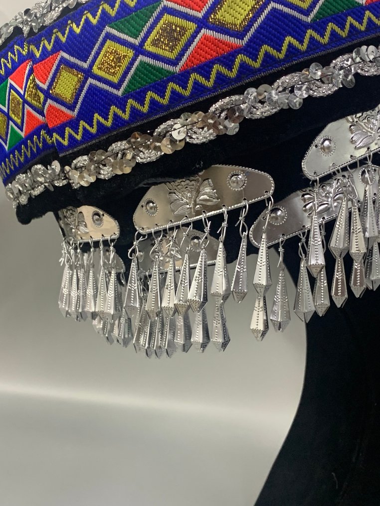 ethnic hat - Miao - China  (No reserve price) #4.3