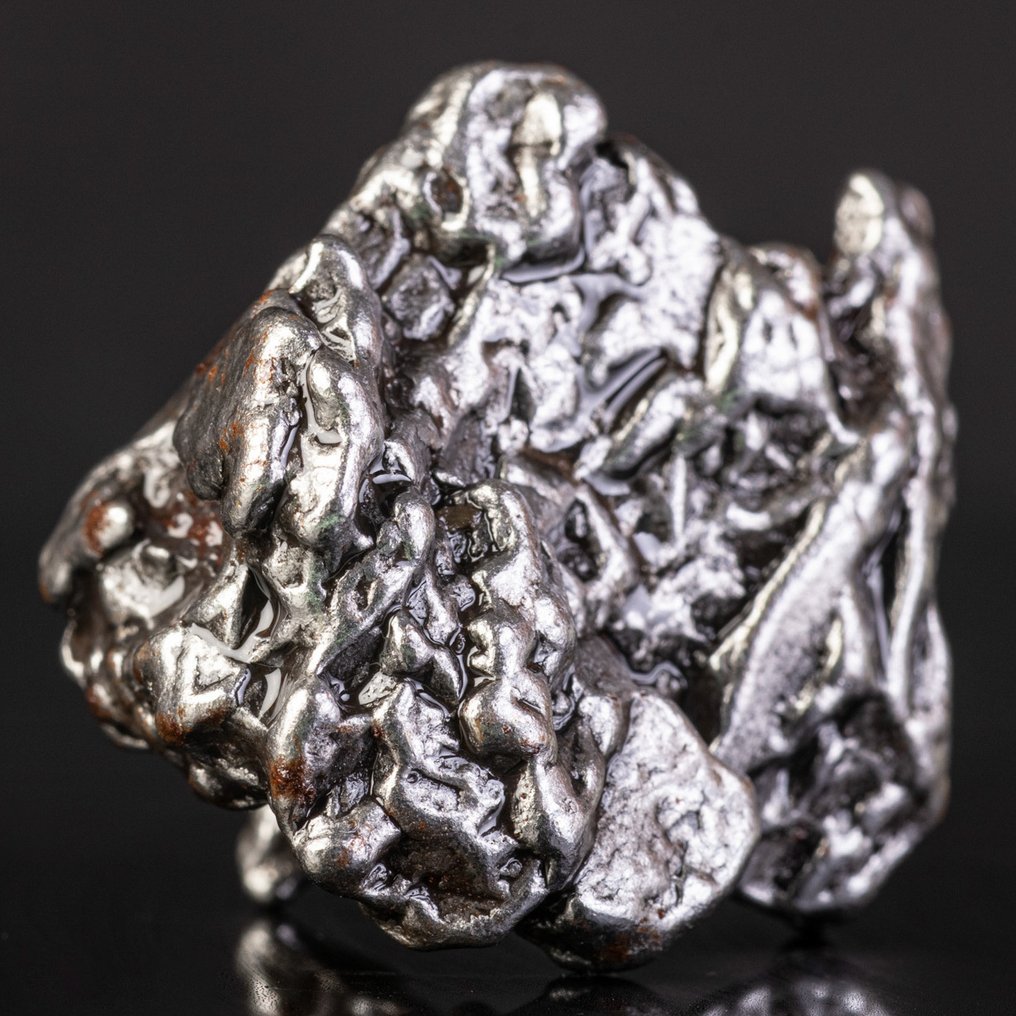 Campo del Cielo - Μετεωρίτης – Σίδερο-Νικέλιο με δομή Widmanstätten. - Ύψος: 41 mm - Πλάτος: 34 mm- 78 g #1.0