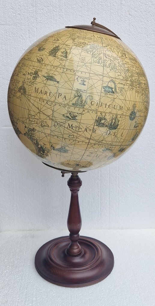 Tabletop globe - Jodocus Hondius - 1960-1970, 1970-1980, 1950-1960 #1.0
