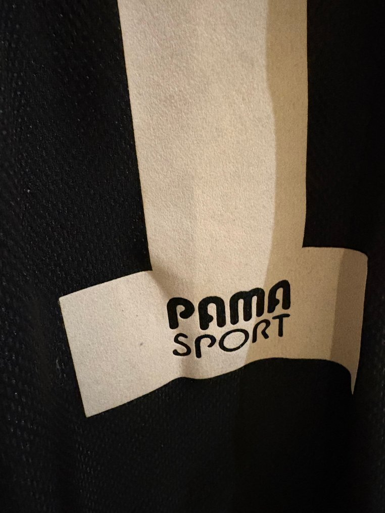 祖雲達斯 - 義大利甲組足球聯賽 - 1996 - 足球衫 #4.3