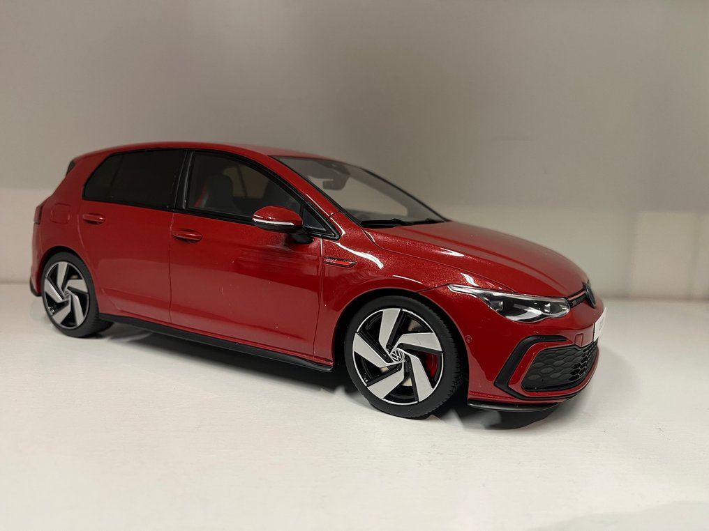 Otto Mobile 1:18 - Αυτοκίνητο μοντελισμού - Volkswagen Golf Mk8 GTI - Περιορισμένο #1.0