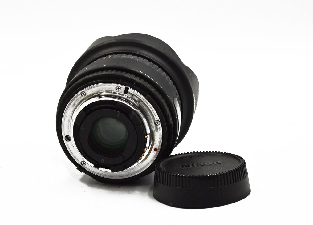 Sigma 3,5/14mm per Nikon AF | Cameră analogică #2.1