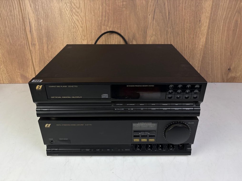 Sansui - Amplificador A-E770 + Leitor de Discos Compactos CD-E770 Conjunto estéreo #1.0