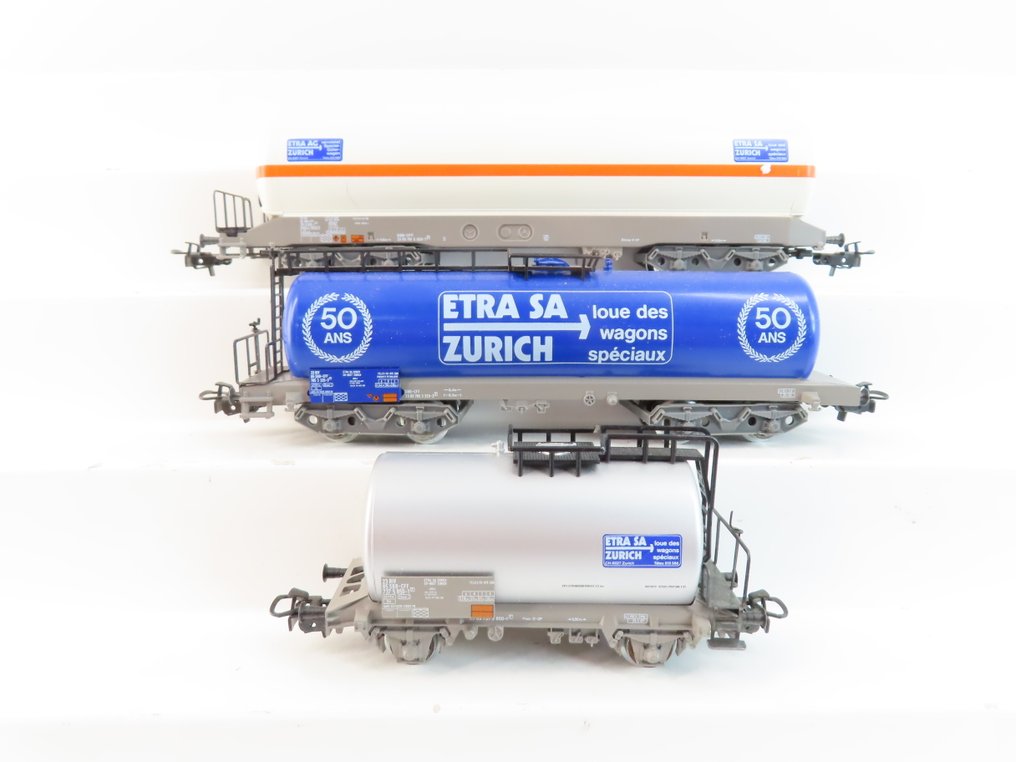 Märklin H0 - 4787 - Model train freight wagon set (1) - 3-piece goods wagon set with 2/4-axle tank wagons with the marking 'ETRA'. - SBB-CFF #1.0