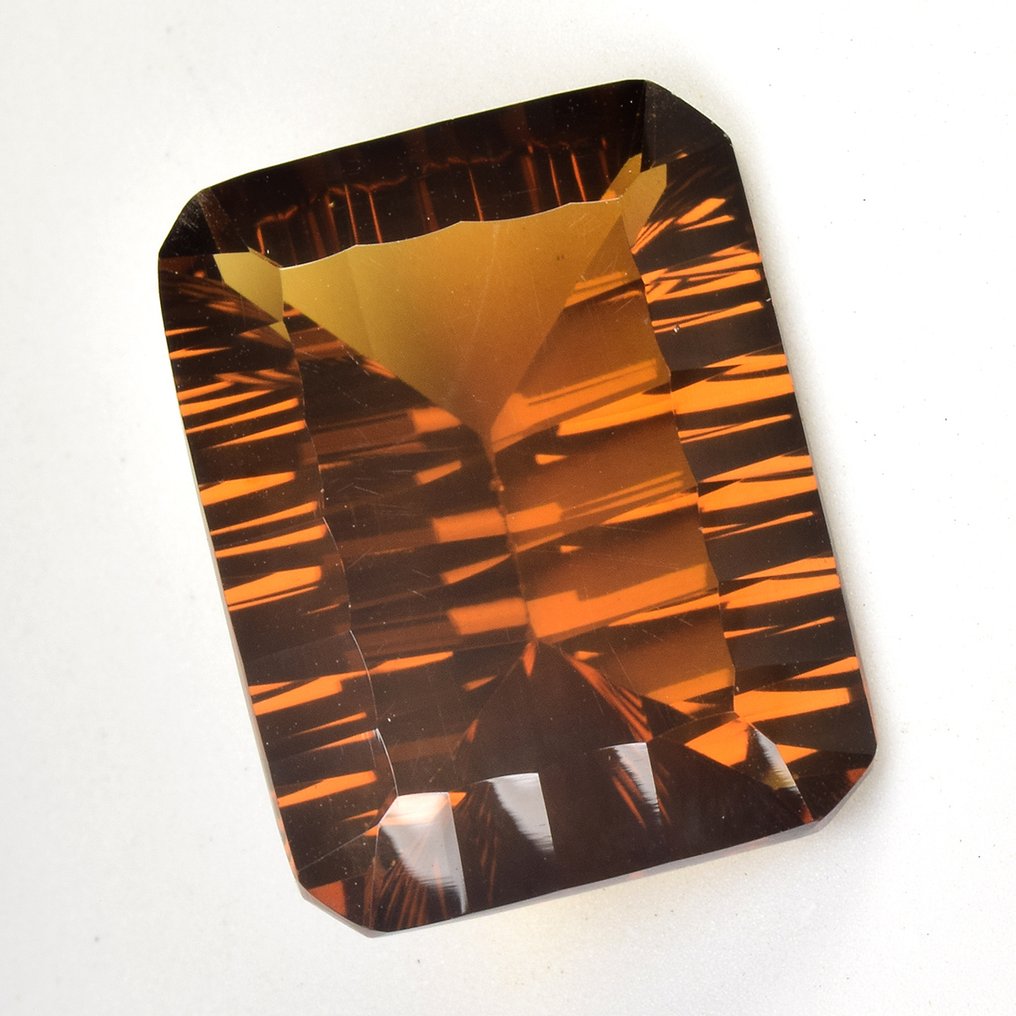 χωρίς τιμή ασφαλείας - 1 pcs  Κίτρινο, Πορτοκαλί Κιτρίνης  - 21.66 ct - Διεθνής Ένωση Έγχρωμων Πολύτιμων Λίθων (ICA GemLab) #3.2