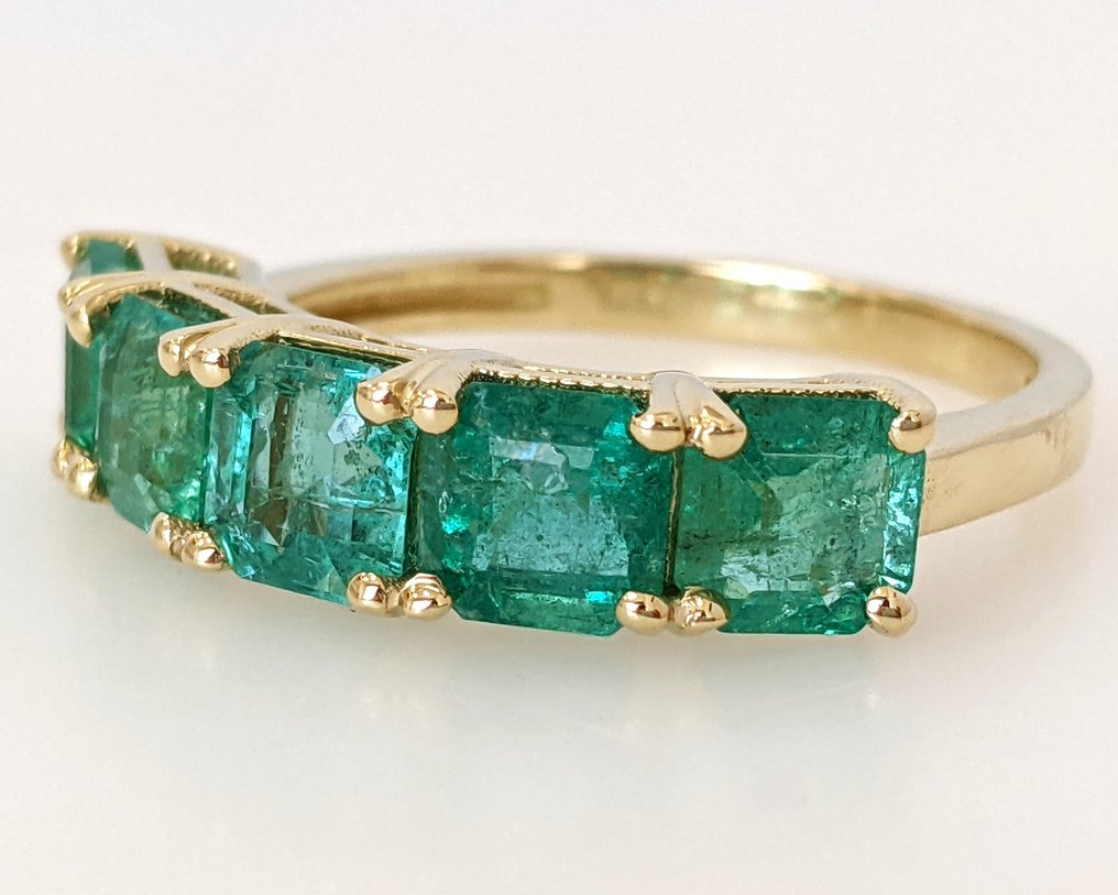 χωρίς τιμή ασφαλείας - Δαχτυλίδι - 14 καράτια Κίτρινο χρυσό -  3.71ct. tw. Σμαράγδι - IGI #3.2