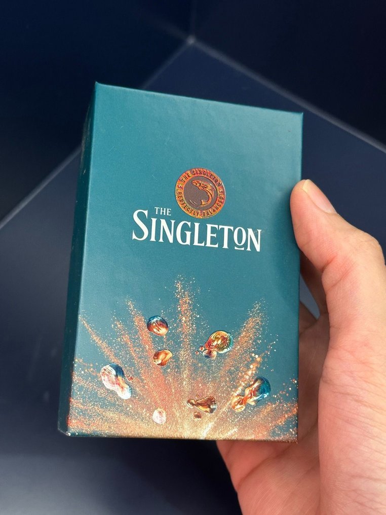 Singleton - Singleton - Bottle cork - Alloy - Singleton Gold Fish-Shape #2.1