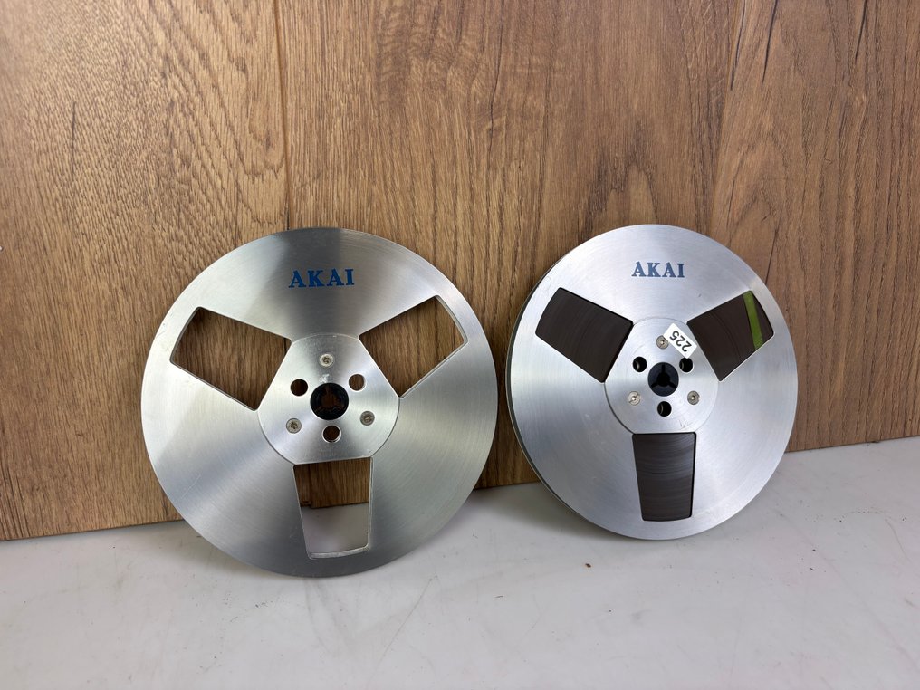 Akai - 18 cm Metallspulen Spulentonbandgerät #1.0