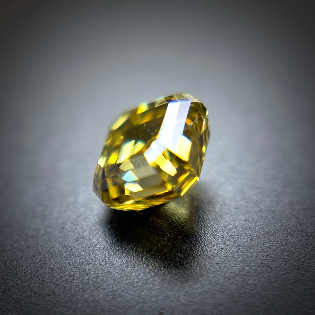 1 pcs Διαμάντι  (Φυσικού χρώματος)  - 0.40 ct - Τετράγωνο - Fancy vivid Καφετί Κίτρινο - VS1 - Antwerp Laboratory for Gemstone Testing (ALGT) #3.2