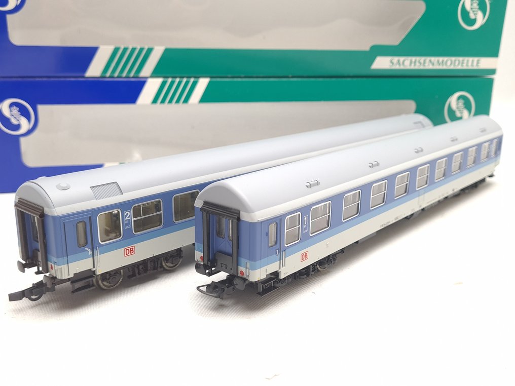 Sachsenmodelle H0 - 14507/14334 - Επιβατικό τρένο μοντελισμού (2) - Δύο επιβατικά βαγόνια Interregio της DB. - DB #1.0