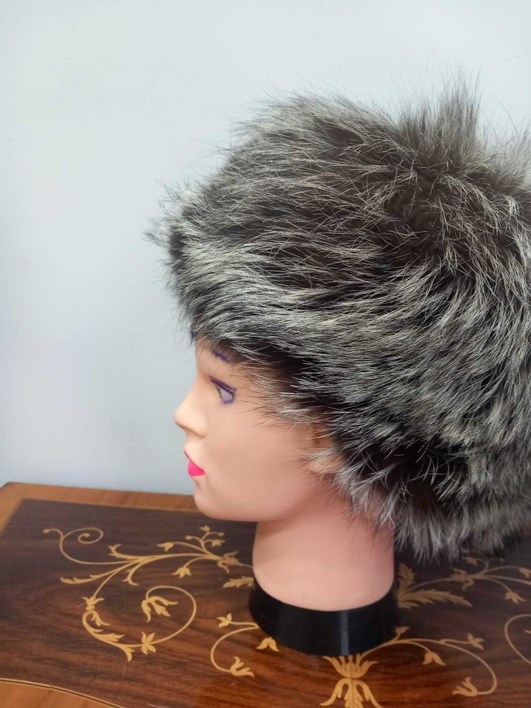 Artisan Furrier - Hat - Ræv #4.3