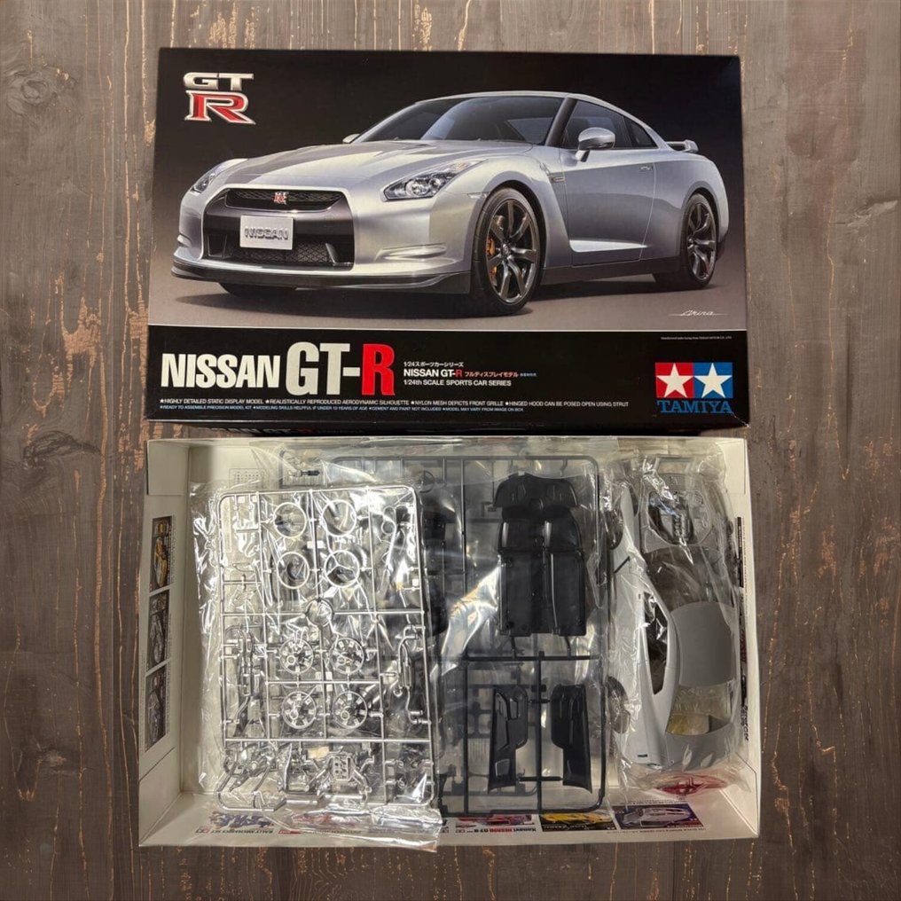 Tamiya  - 玩具汽車 1/24 SCALE NISSAN GT-R - 1990-2000 - 日本 #1.0