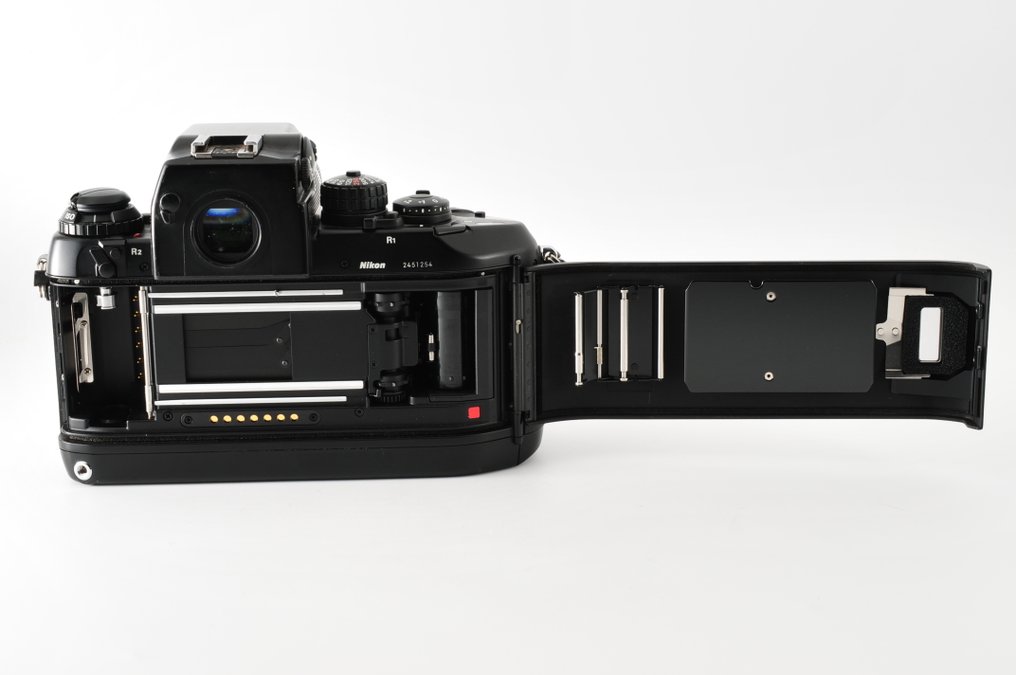 Nikon F4 [#1085] Analogt kamera #2.1