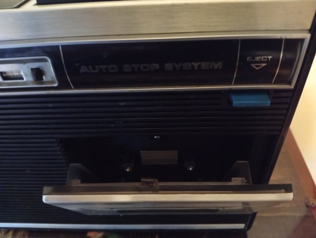 Sanyo - Serie MR-4112 Φορητό ραδιόφωνο #3.2