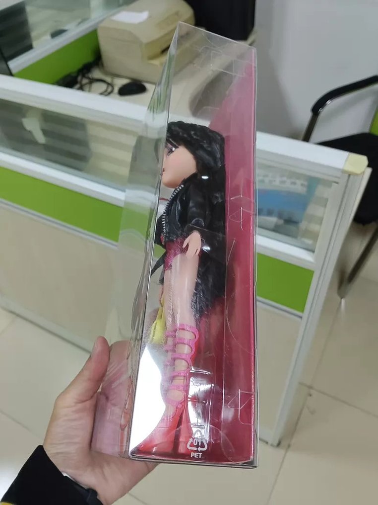 Bratz - Dukke Goin' Out series Jade #4.3