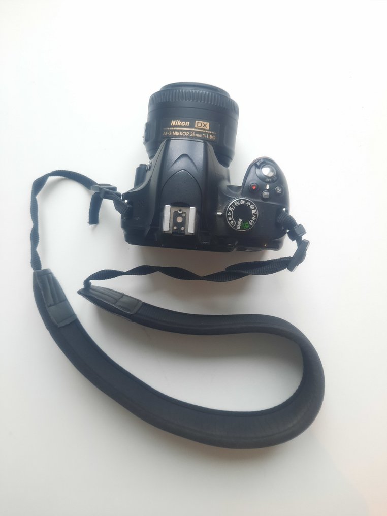 Nikon D3200 + Nikkor 35mm 數位相機 #3.2