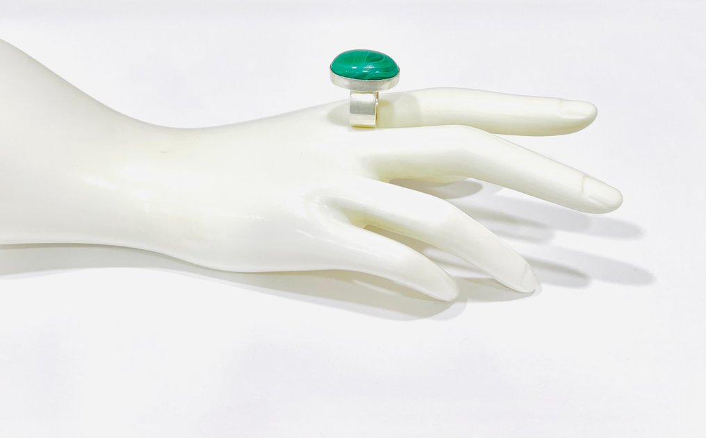 Ingen mindstepris - Ring Sølv - Malachite #1.0