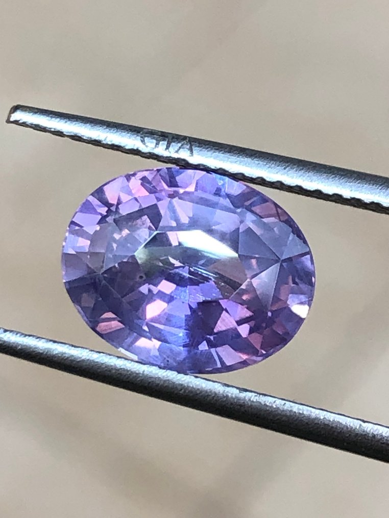 1 pcs  粉色, 紫色 蓝宝石  - 3.99 ct - 美国宝石研究院（GIA） #1.0