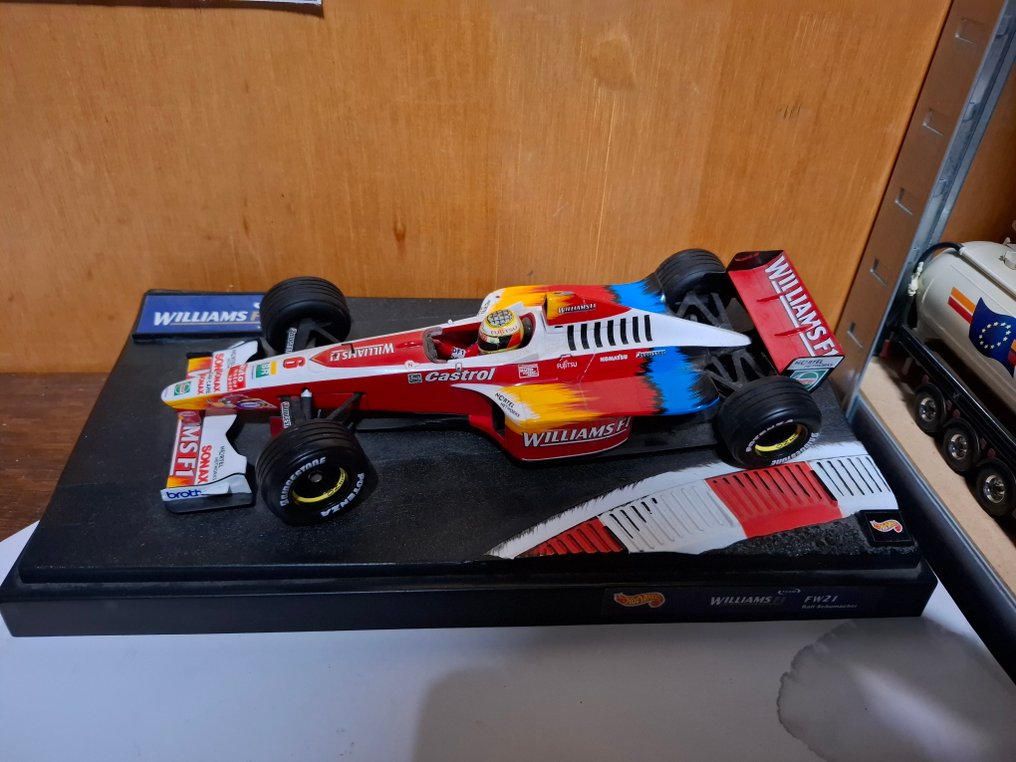 Hot Wheels 1:18 - Modelbil - Williams FW21 - Ralph Schumacher #1.0