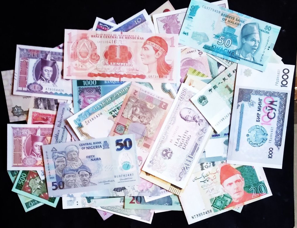 Lumea. - 97 Banknotes - Various Dates  (Fără preț de rezervă) #2.1