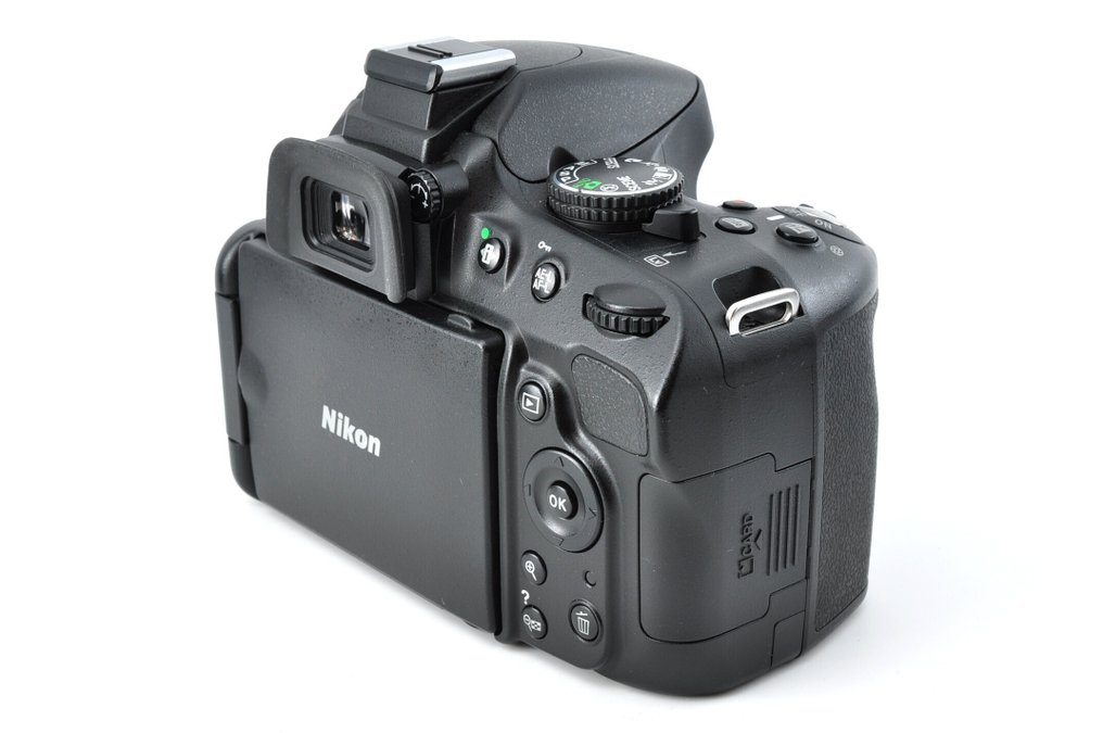 Nikon D5100 DSLR (Shutter Count : 3,972) [#1106] Câmera digital #2.1