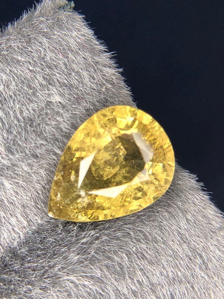 没有保留价 - 1 pcs  黄色, 绿色 蓝宝石  - 5.92 ct - 国际有色宝石协会（ICA GemLab） - 巨大的收藏品 #80 #1.0
