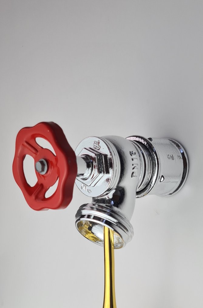 Santicri - Running out #1.0