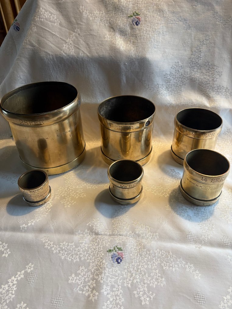 测量烧杯 - 黄铜 - 1850-1900 #1.0