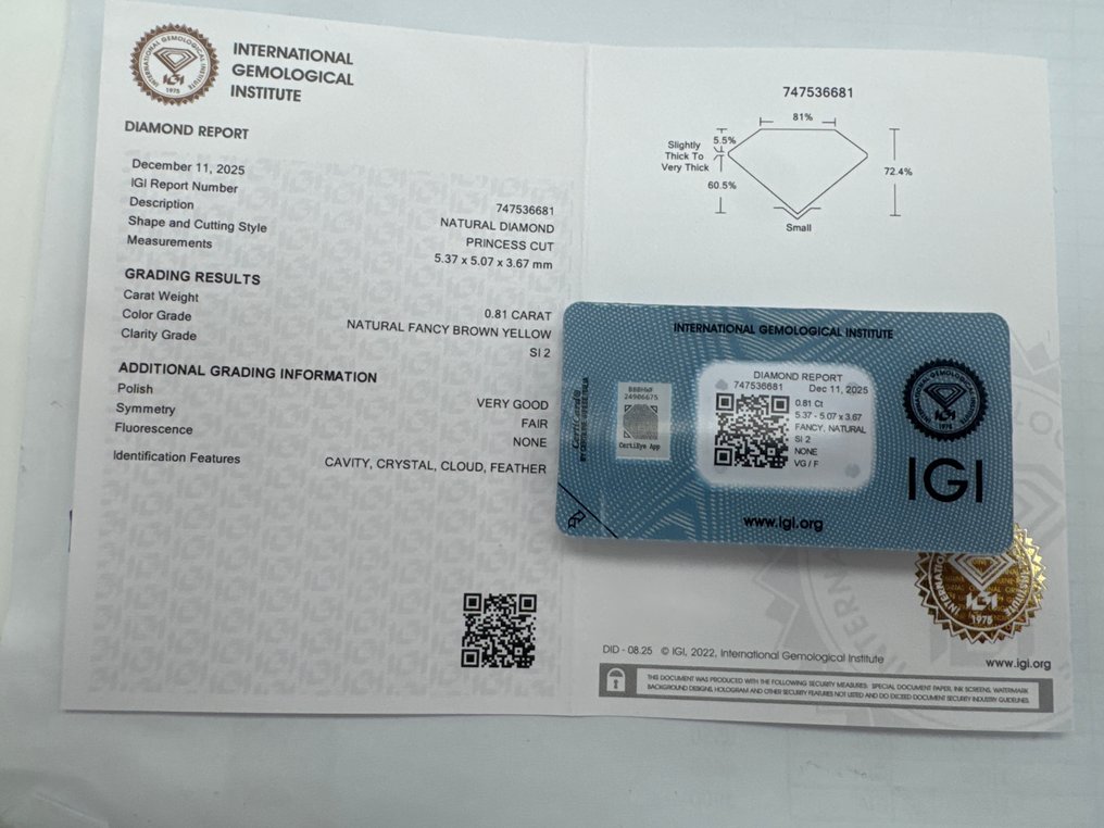 没有保留价 - 1 pcs 钻石  (天然色彩的)  - 0.81 ct - 方形 - Fancy 棕色, 黄色 - SI2 微内含二级 - 国际宝石研究院（IGI） #3.2