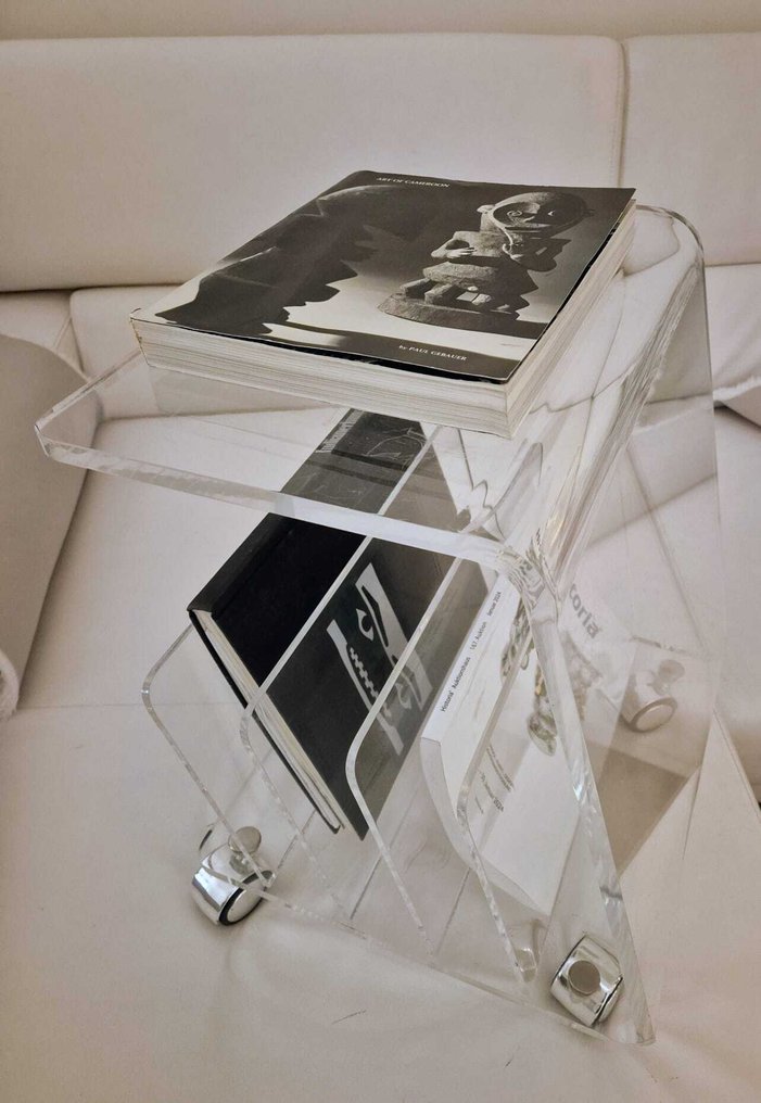 Zeitungsständer - Acryl #2.1