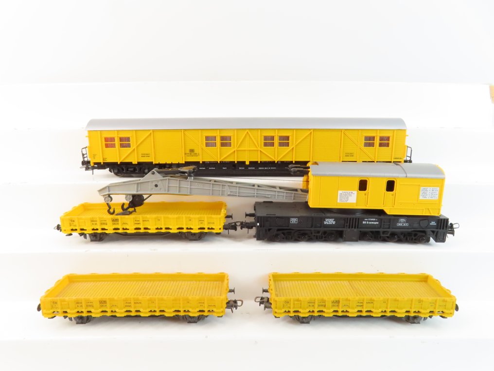 Roco H0轨 - o.a. 4317B/46331/46212 - 模型火车货运车厢 (1) - 五件套工作列车套装,包括六轴起重车、两轴货车和四轴宿舍车。 - DB #1.0